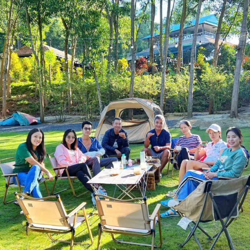 dựng lều gia đình