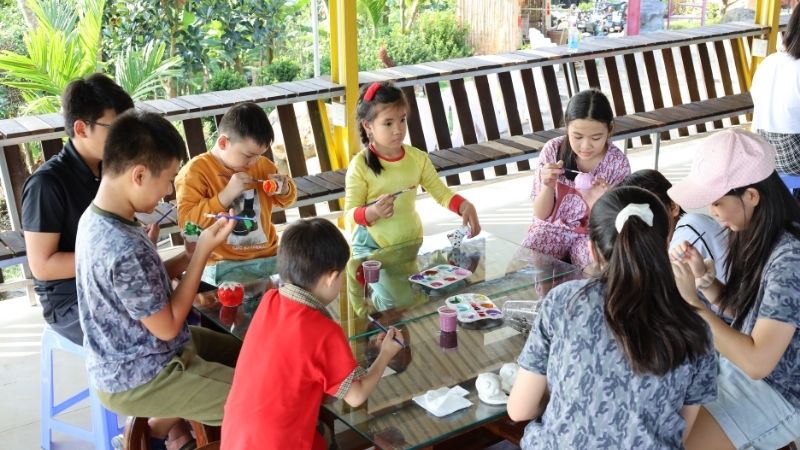 Tô tượng tại Làng Đồng Mộc