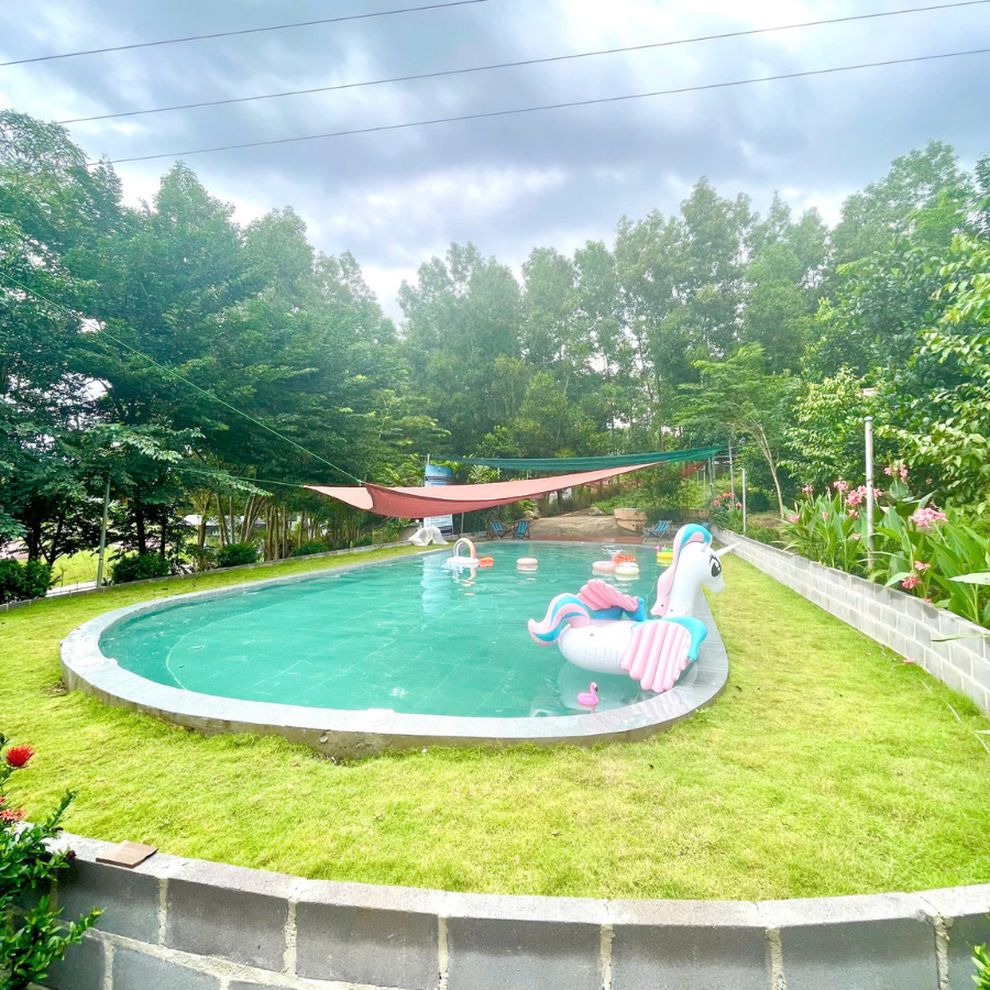 nhiều sân chơi lớn