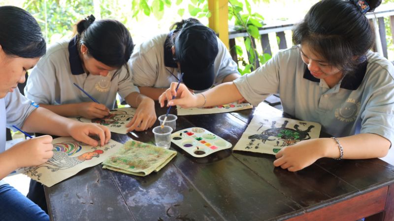 Hoạt động nhẹ nhàng cho nhóm bạn