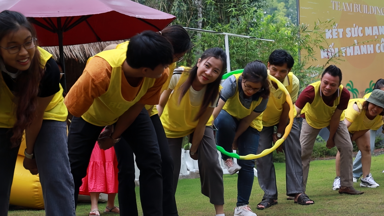 nhân viên muốn tăng kết nối đội nhóm