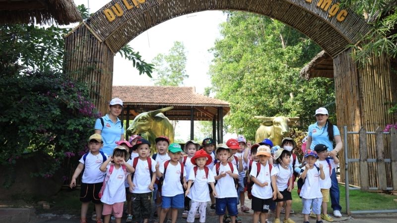 Người yêu thiên nhiên thích chụp ảnh, mỗi bước đi ở Đồng Mộc đều giống một chuyến phiêu lưu nhẹ nhàng.