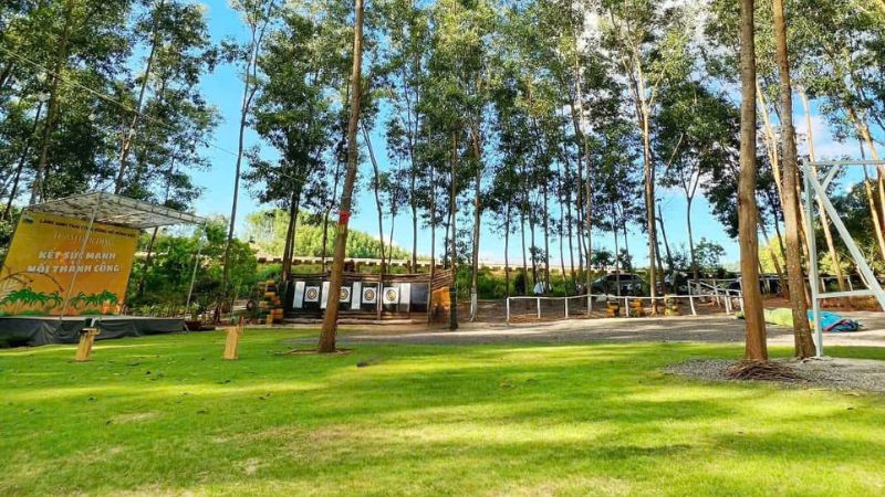 Nhóm bạn thích sống ảo làng quê