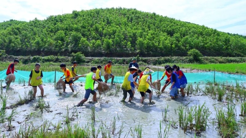 Du khách muốn trải nghiệm giản dị